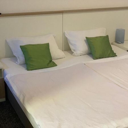 Apartment Карловаць Номер фото